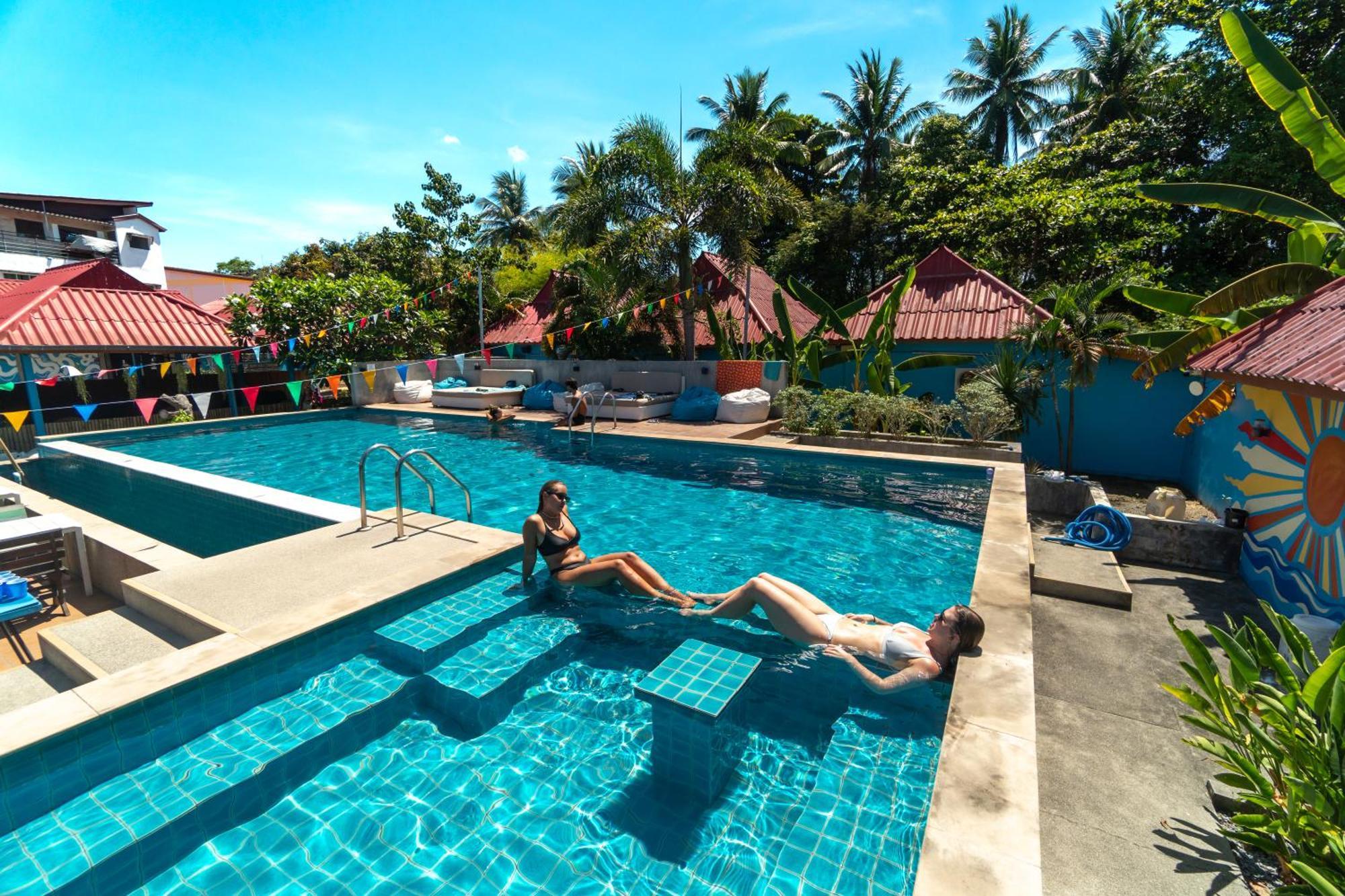 Хостел Bodega Koh Pha Ngan Pool Баан Тай Экстерьер фото